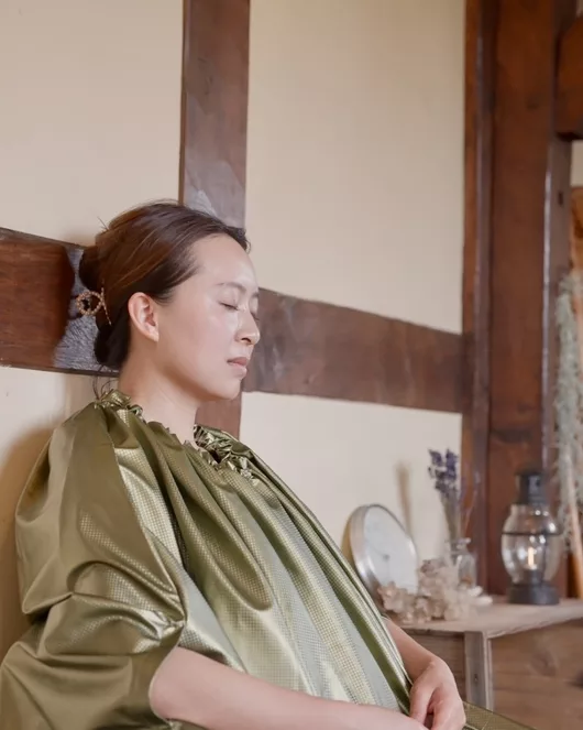 Mugwort Steam + Head Spa Massage (90 minutes)